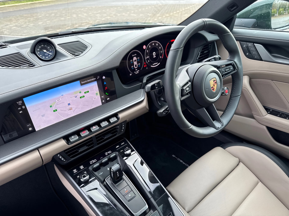911 (992) Carrera 4S