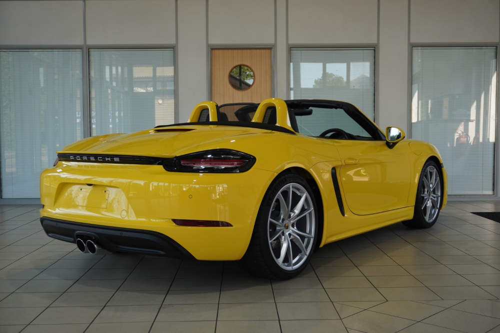 2681   718 Boxster  (7)