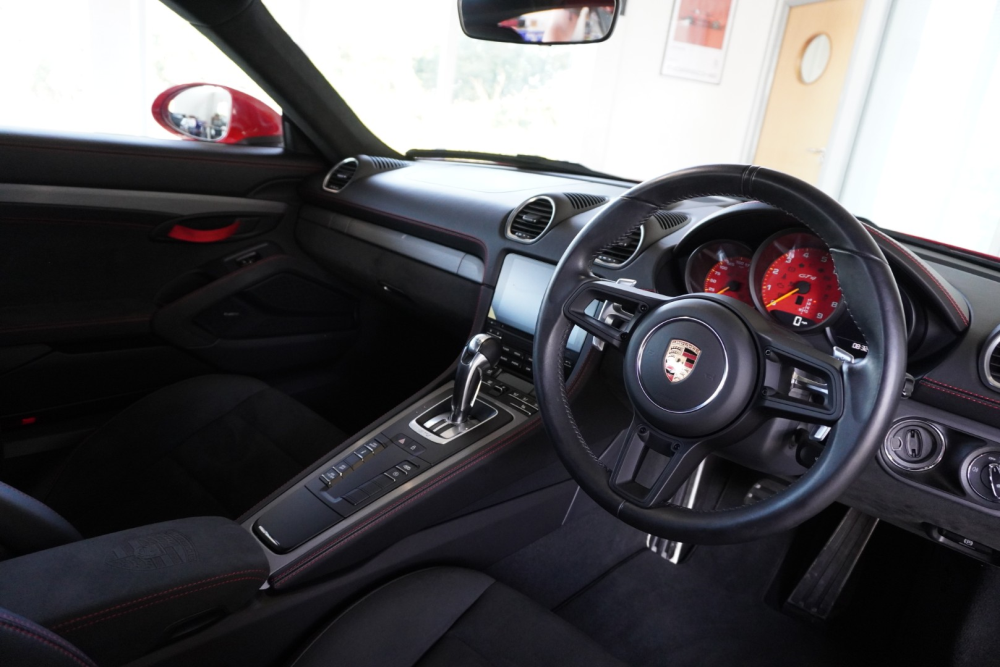 2676   GT4 (19)