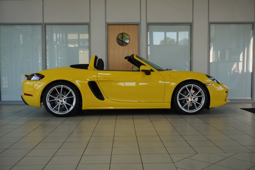 2681   718 Boxster  (6)