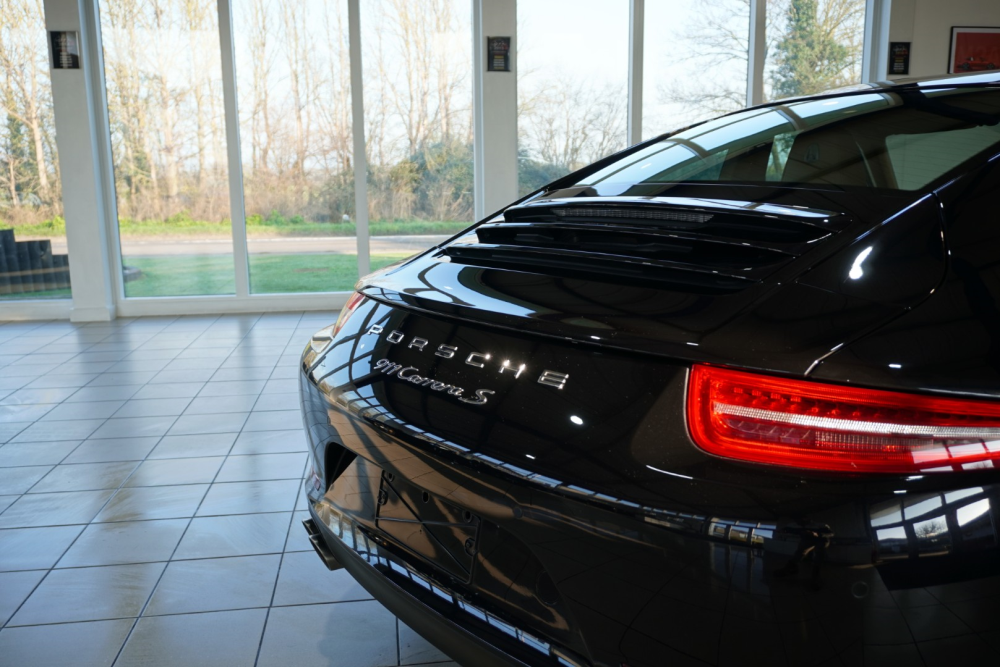 2628   Porsche 911 (10)