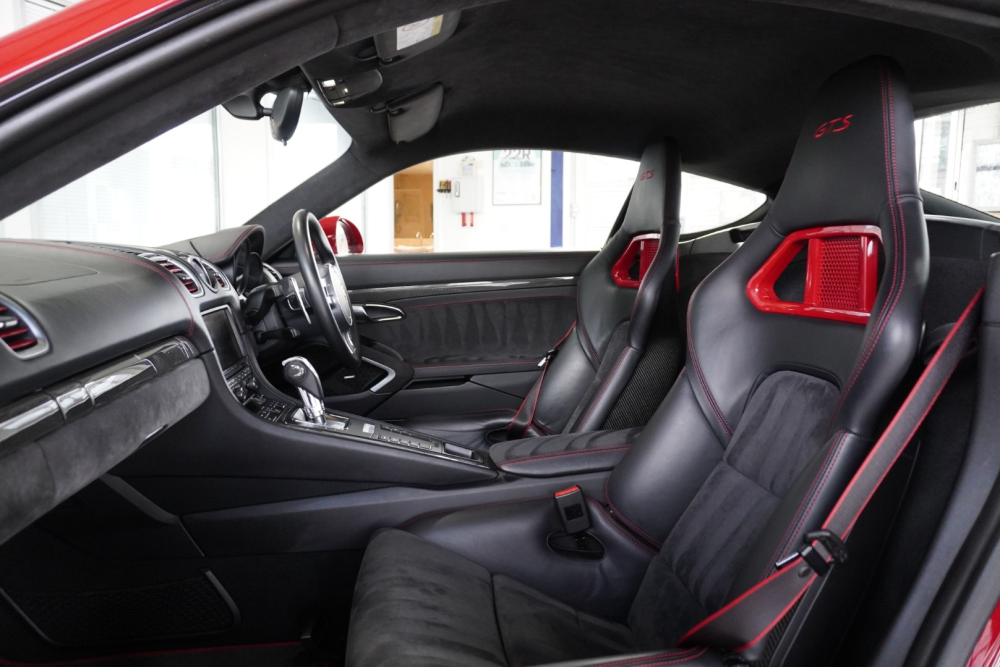 2521   Cayman GTS (27)