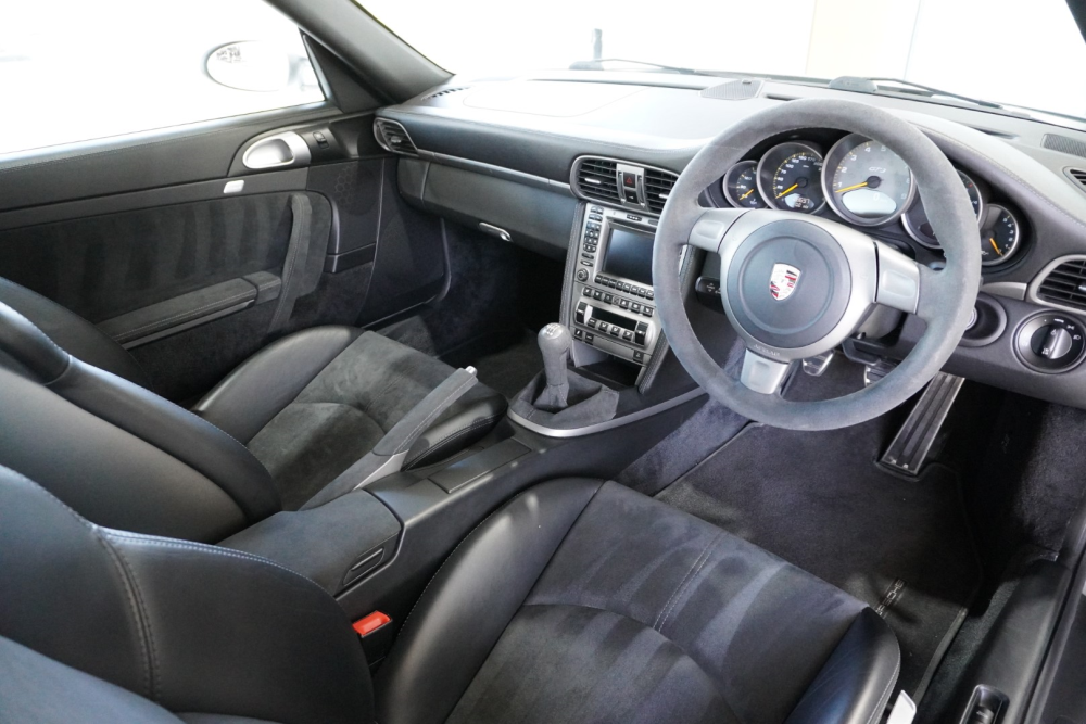 911 (997.1) GT3 U2513 (6)