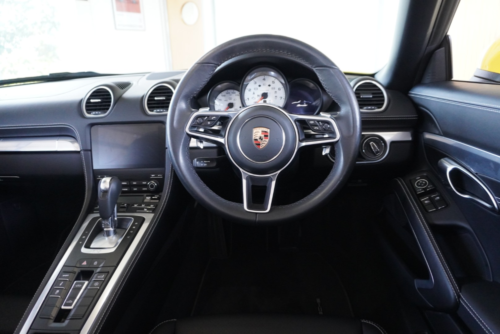 2681   718 Boxster  (24)
