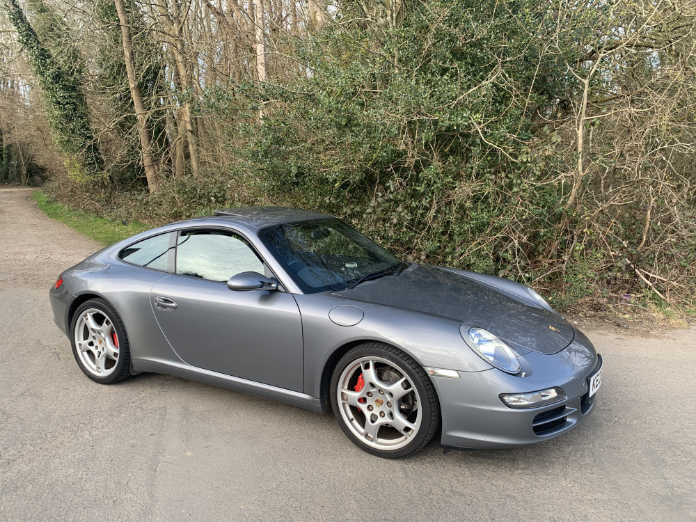 911 (997) Carrera 2S