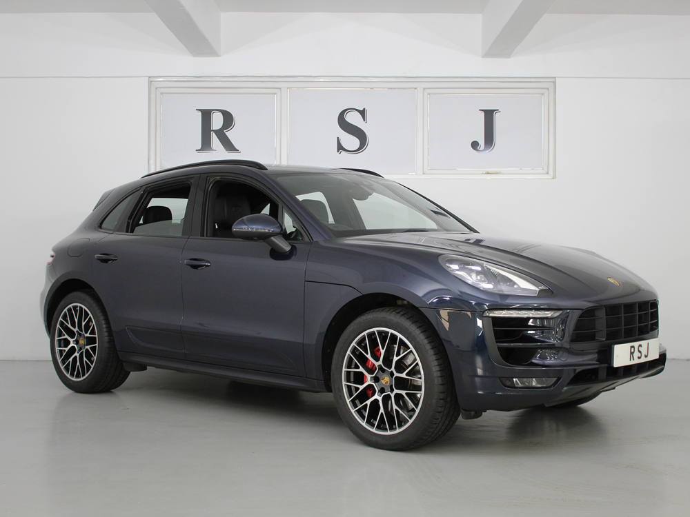 Macan GTS