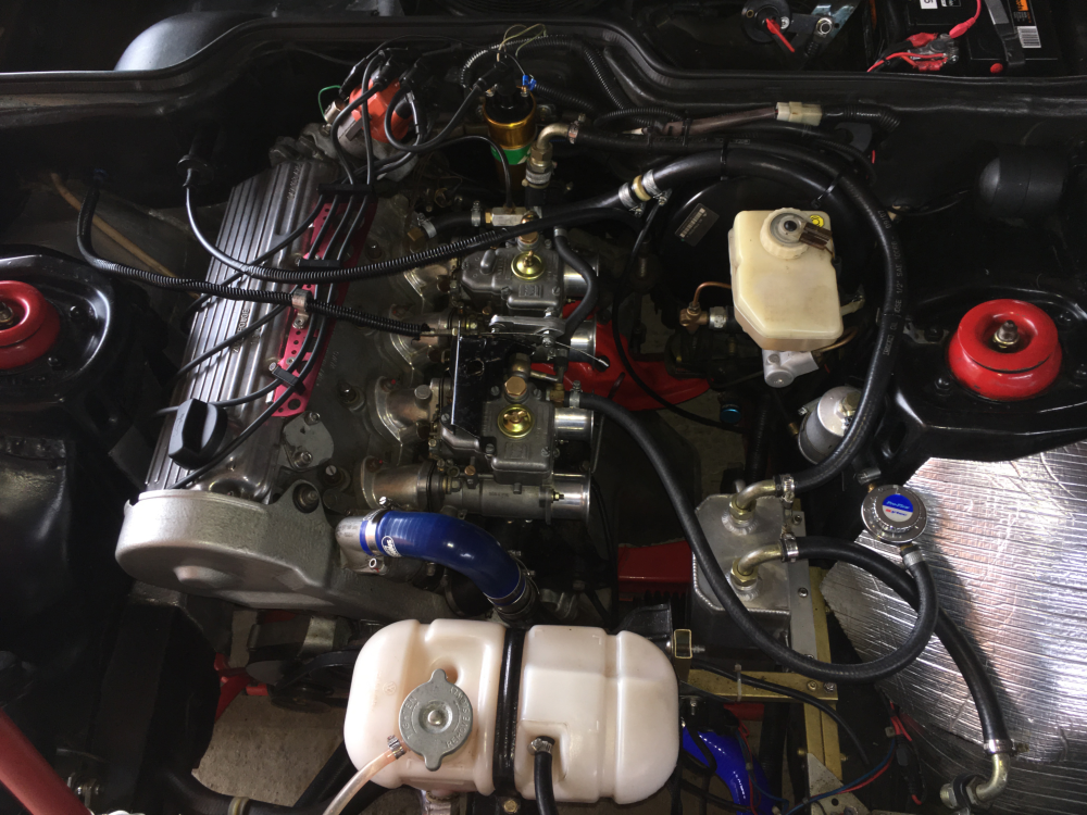 Porsche 924 engine bay