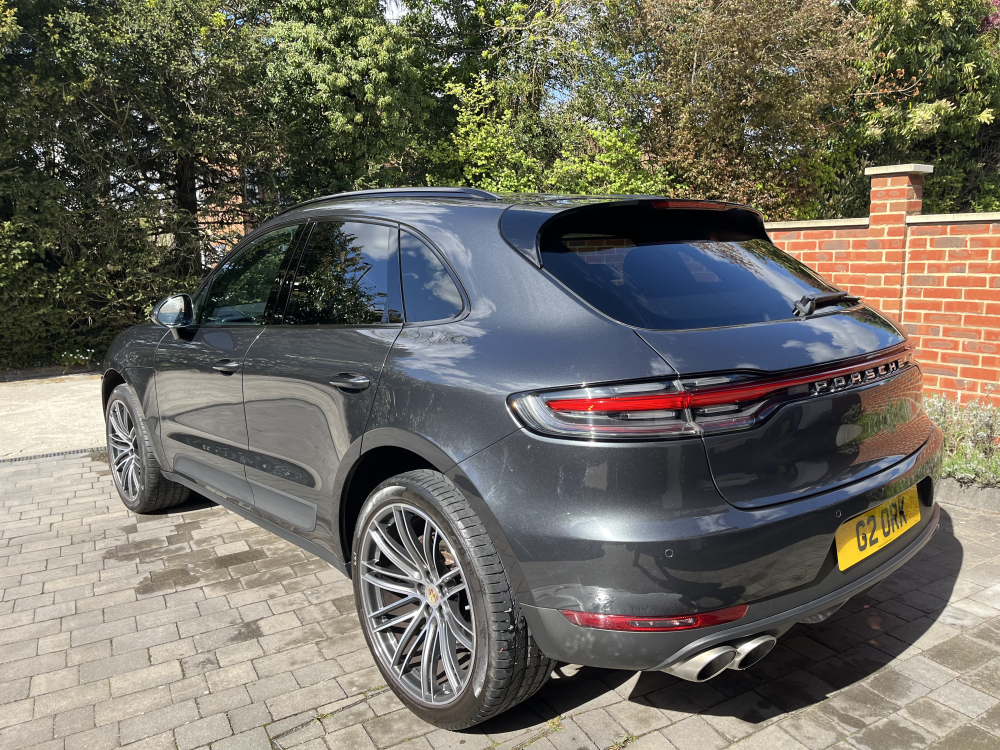 Macan S