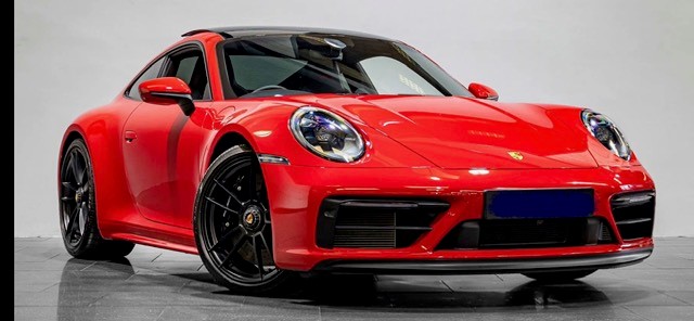 911 (992) Carrera 4 GTS