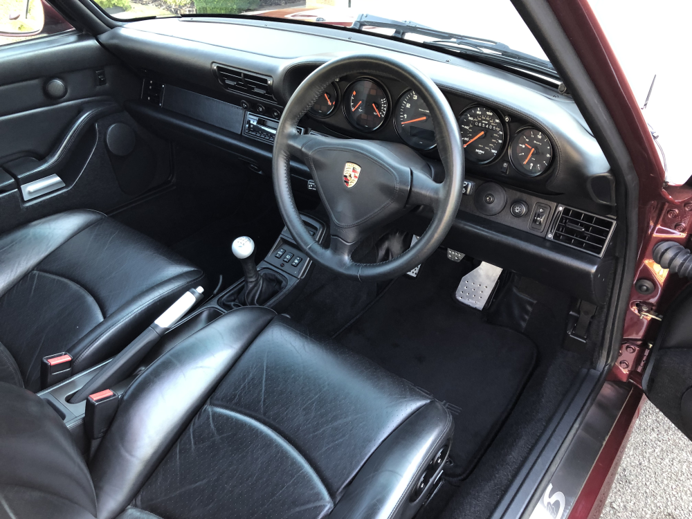 993 4S Interior