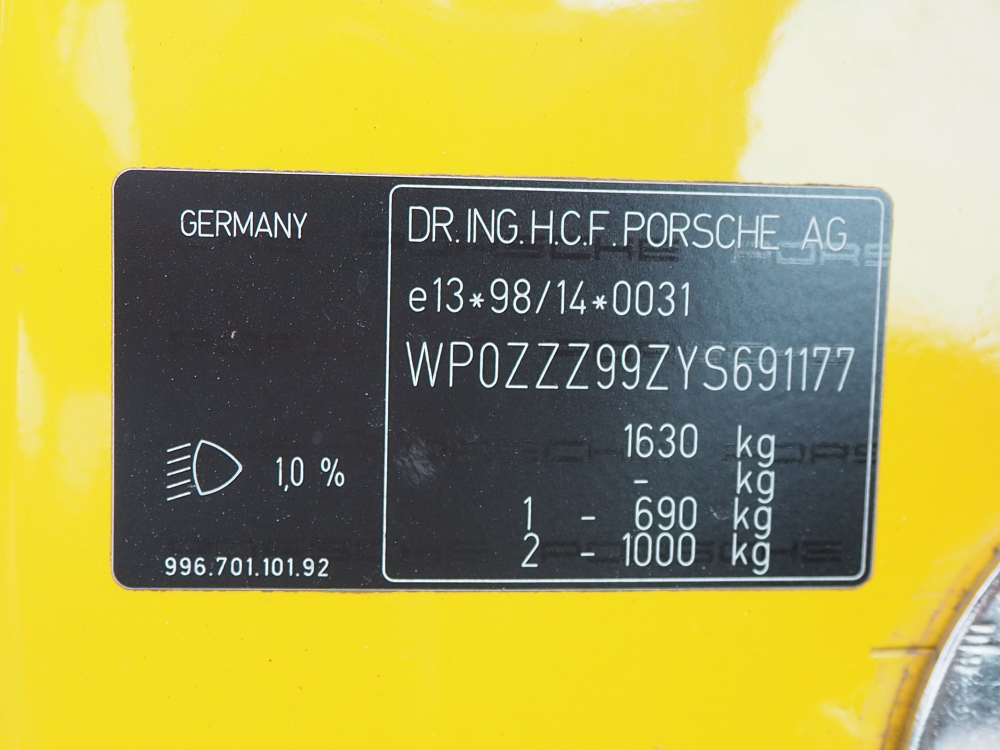 GT3 Vin Plate P6250161