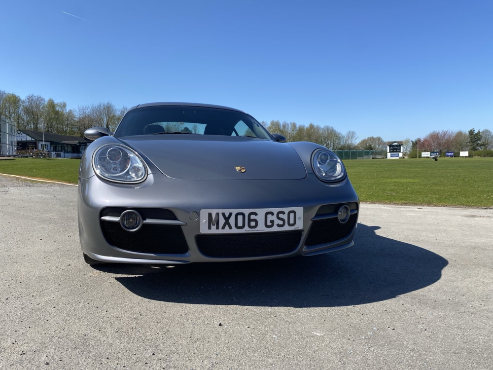 Cayman 987S Front