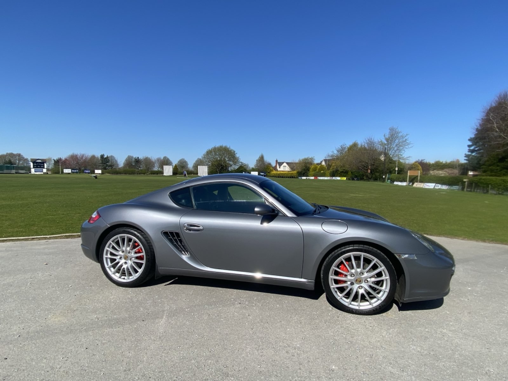 Cayman 987S Side 3