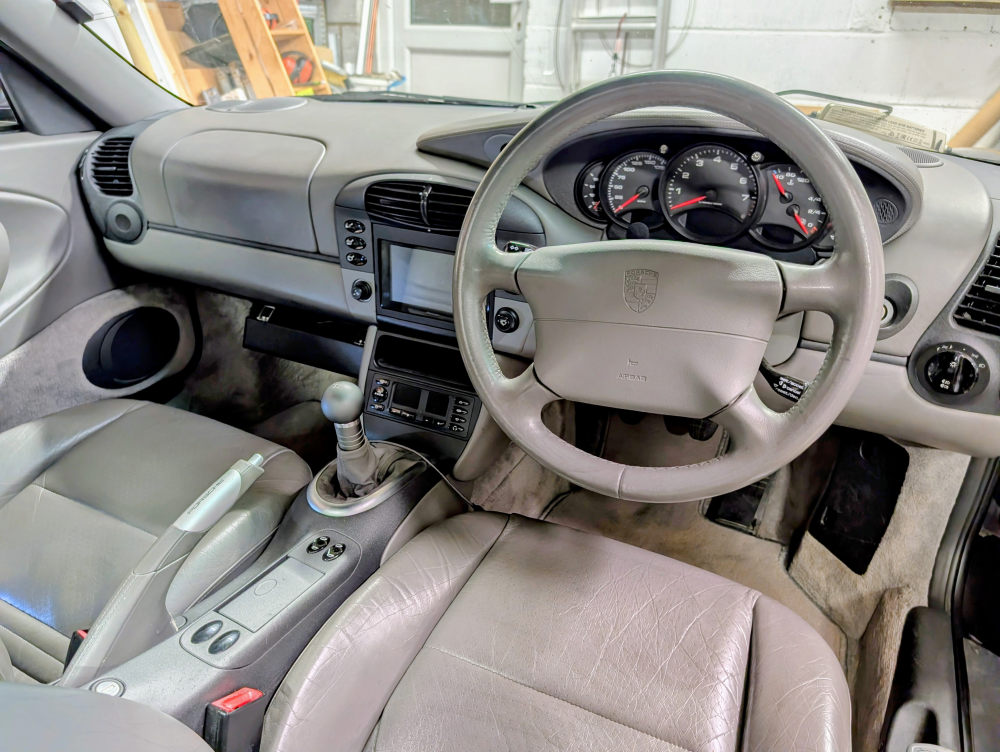 911 (996) C4 Coupe