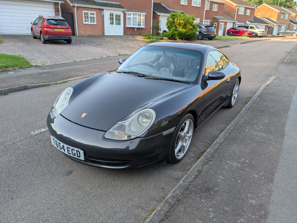 911 (996) C4 Coupe