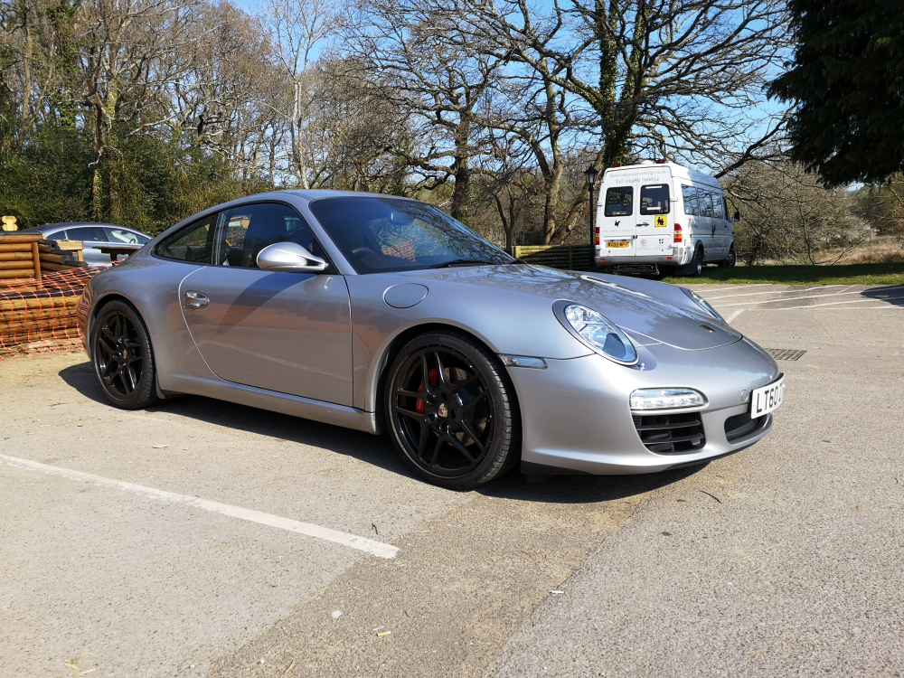 911 (997) Carrera 2S
