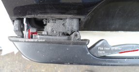 Porsche drivers door lock wear detail.jpg Porsche drivers door lock wear detail.jpg