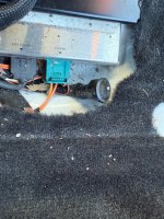 understeat button1.jpg