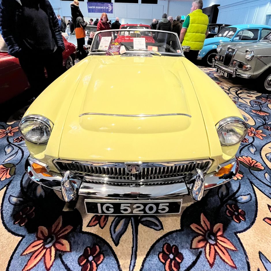 Photo 5 from the Feb 2024 Classic & Sports Car Show gallery