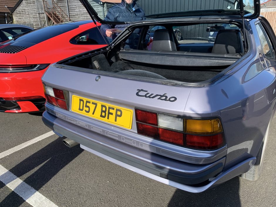 Photo 2 from the West Norfolk Cars and Coffee gallery