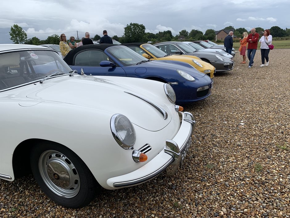Porsches & Picnics