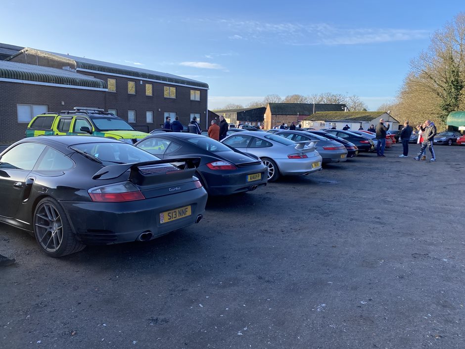 Photo 5 from the 2022 January 9th - R29 Meet at Fairoaks Airport gallery
