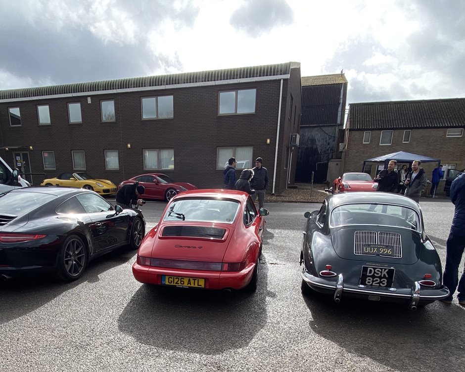 Photo 1 from the 2022 March 13th - R29 meet at Fairoaks Airport gallery