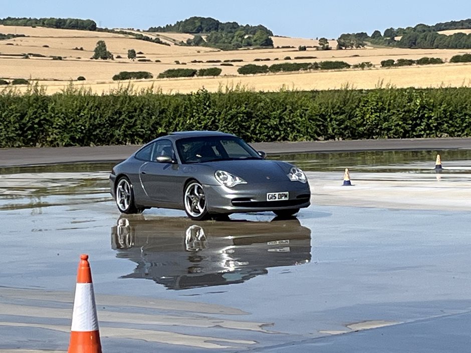 Photo 9 from the 2022 July 29th - R29 Thruxton Driving Day gallery
