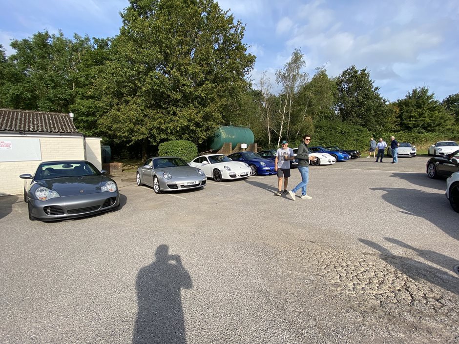 Photo 9 from the 2021 Sept 12th - R29 Monthly Meet @ Fairoaks Airport gallery