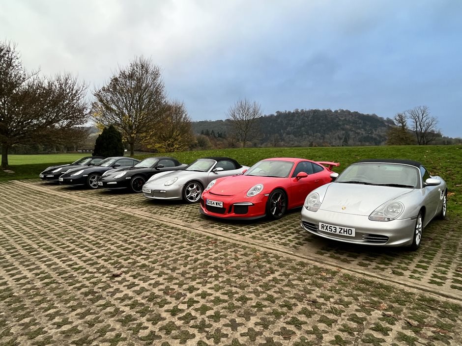 Photo 3 from the 2022 December 4th - Dorking Coffee & Cars at Denbies gallery