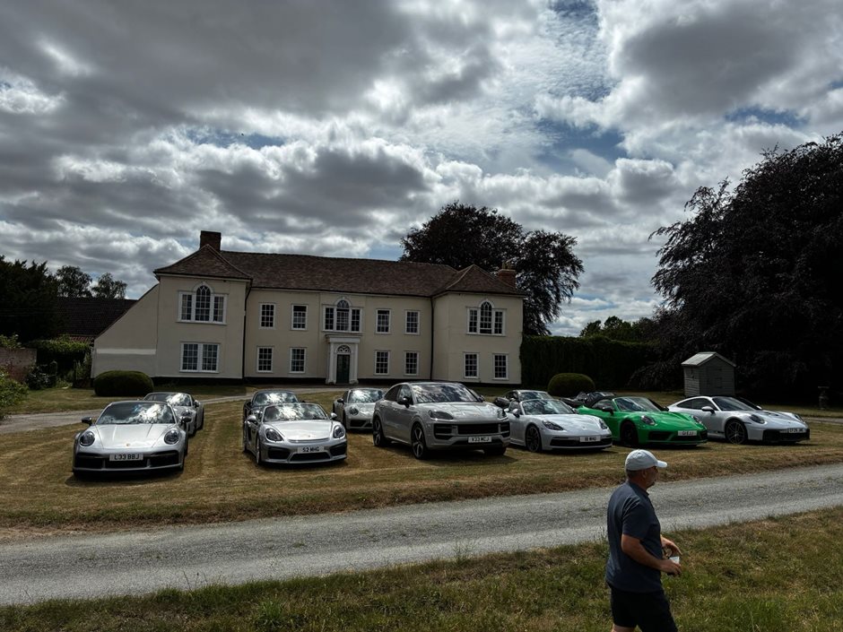 Photo 12 from the Porsches & Picnics 2026 gallery