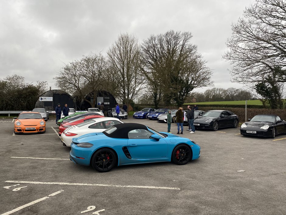 Photo 7 from the 2022 February 13th - R29 Monthly Meet at Redhill Aerodrome gallery