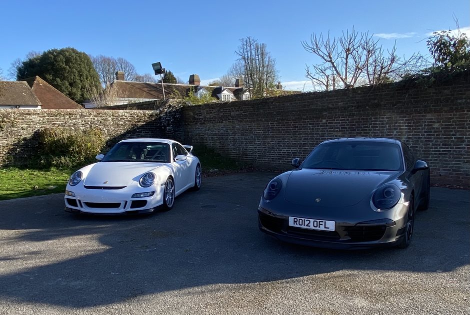 Photo 6 from the 2021 Nov 28th - Exclusively Porsche meet at  BRHC gallery