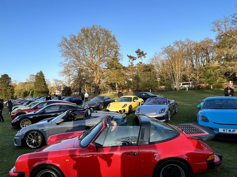 Photo 10 from the 2023 April 19th - @Porsche 911UK meet at The Fairmile gallery