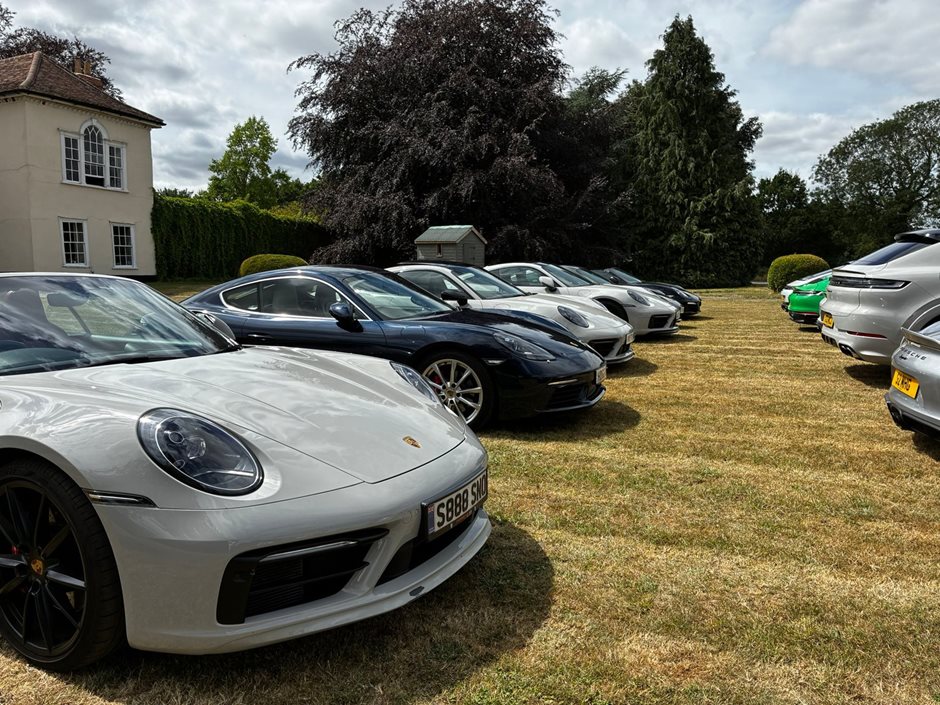Photo 7 from the Porsches & Picnics 2026 gallery