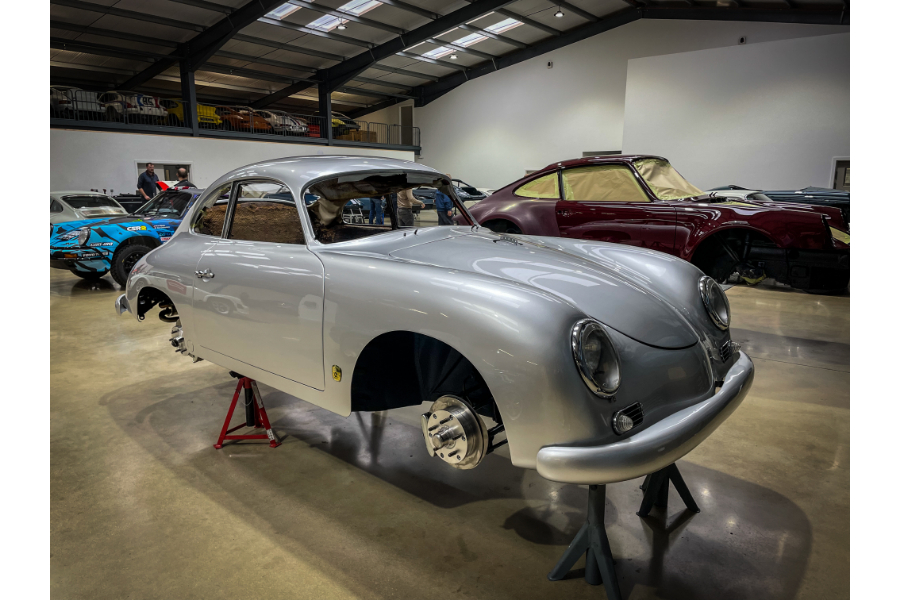 Photo 22 from the Tuthill Porsche 911SC Register Visit gallery