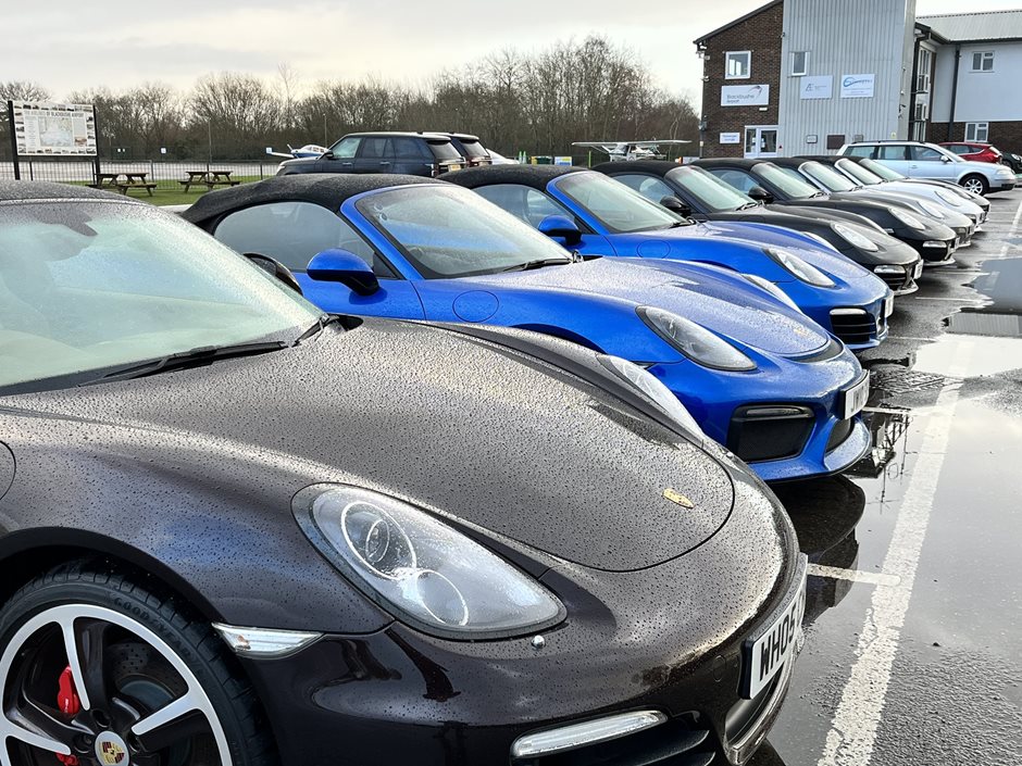 Photo 1 from the 2023 Jan 8th - R29 Monthly Meet at Blackbushe Airport gallery