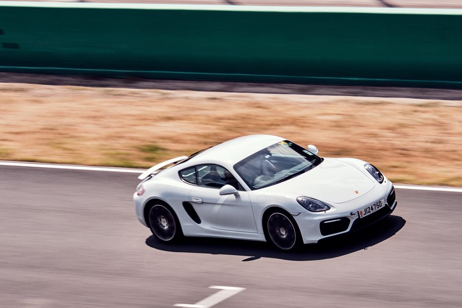 Photo 12 from the 2019 Le Mans trackday gallery