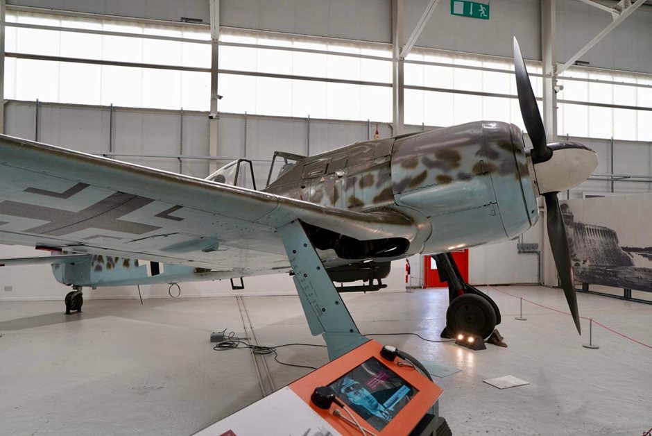 Photo 30 from the 992 Register Porsche Wolverhampton and RAF Cosford - April 2024 gallery