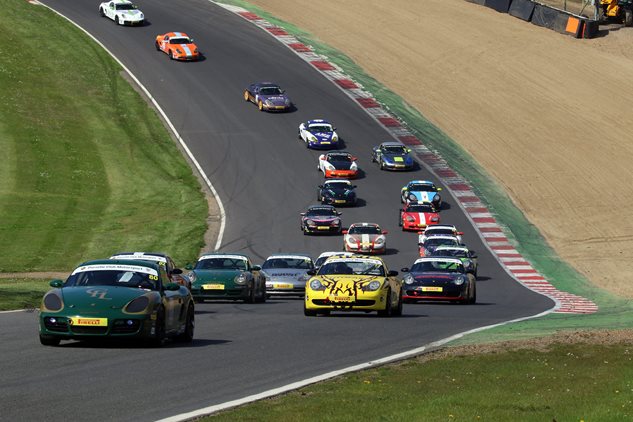Porsche Racers Shine with Big Fields at Brands Hatch GP 