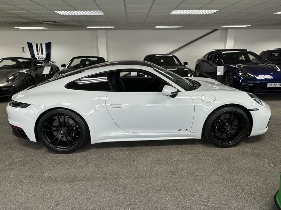 Photo 40 from the 992 Register - Members Cars gallery