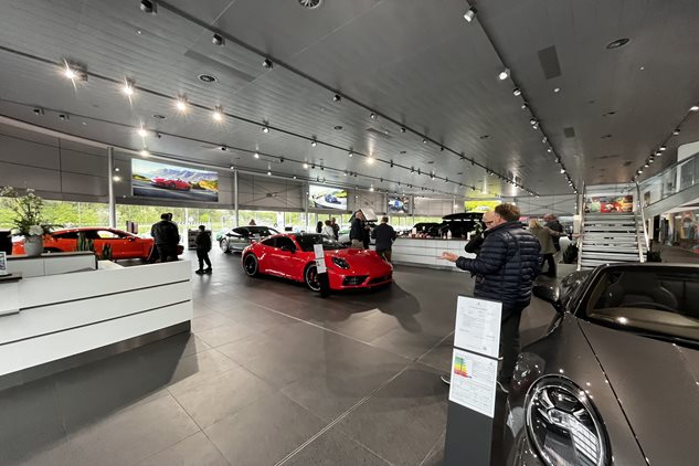 992 Register Event Report Porsche Wolverhampton and RAF Cosford 