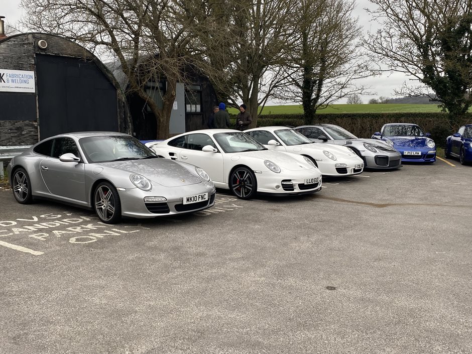 Photo 11 from the 2022 February 13th - R29 Monthly Meet at Redhill Aerodrome gallery