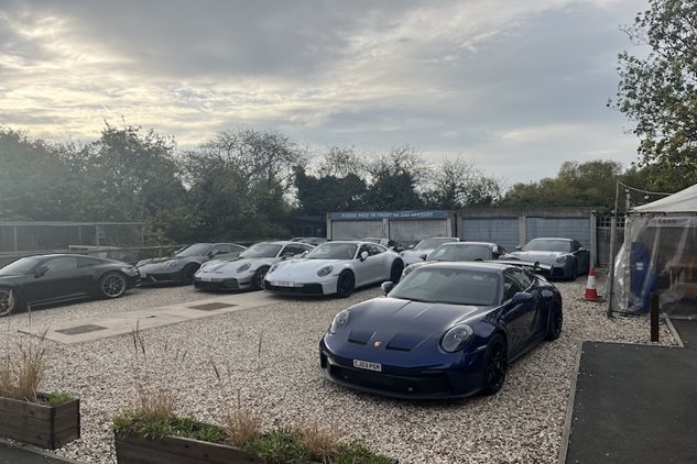 992 Register - Cotswold Drive, Meet & Eat - October 2025