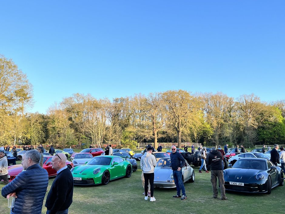 Photo 2 from the 2023 April 19th - @Porsche 911UK meet at The Fairmile gallery