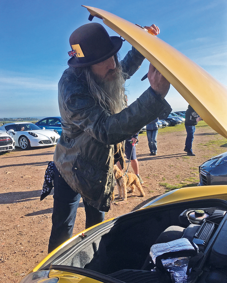 Magnus-Walker-4-5-(4).jpg