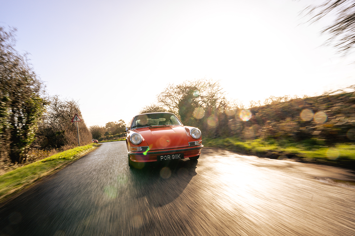 Mike-Tangerine-2-4S-911-40.jpg Mike-Tangerine-2-4S-911-40.jpg