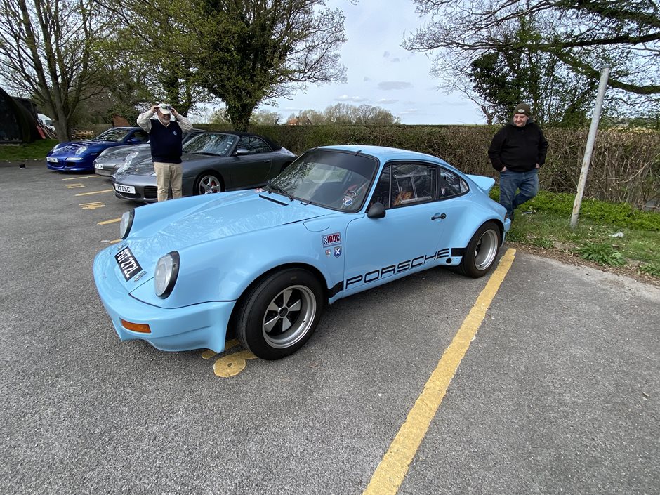 Photo 17 from the 2022 April 10th - R29 meet at Redhill Aerodrome gallery