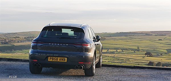 Photo 31 from the Members' Cars gallery