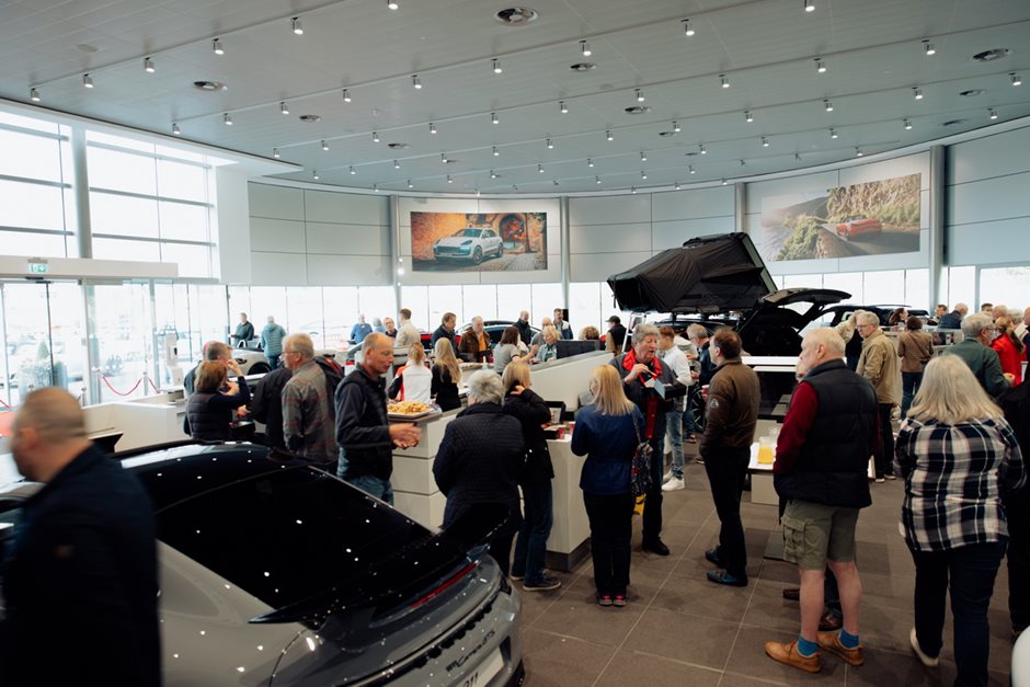 Photo 12 from the R7 2023 Events Gallery gallery